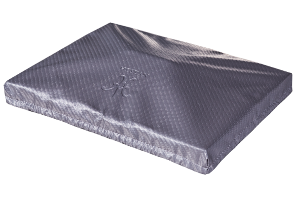 Hestan 20